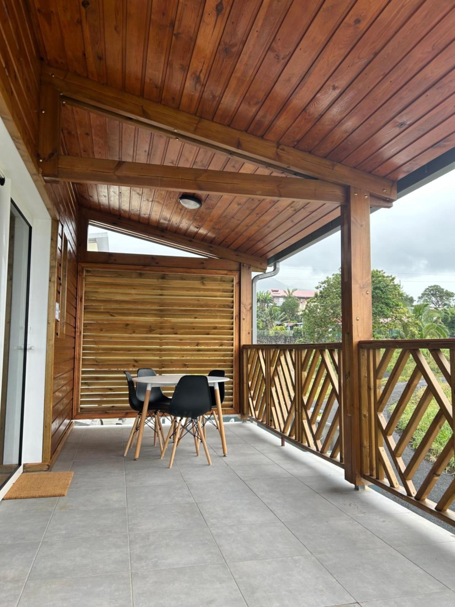 Logement Emeraude Sainte-Rose Esterno foto