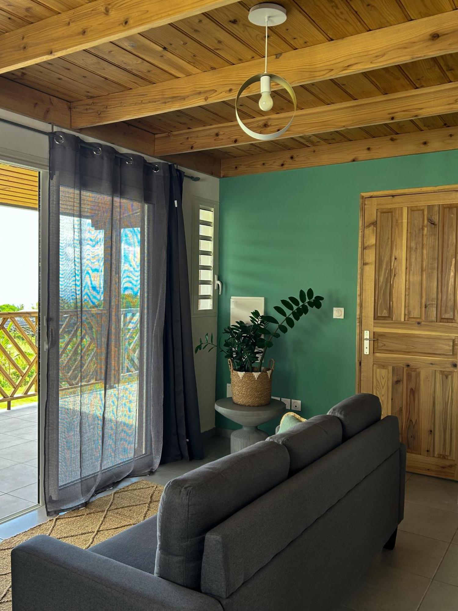 Logement Emeraude Sainte-Rose Esterno foto